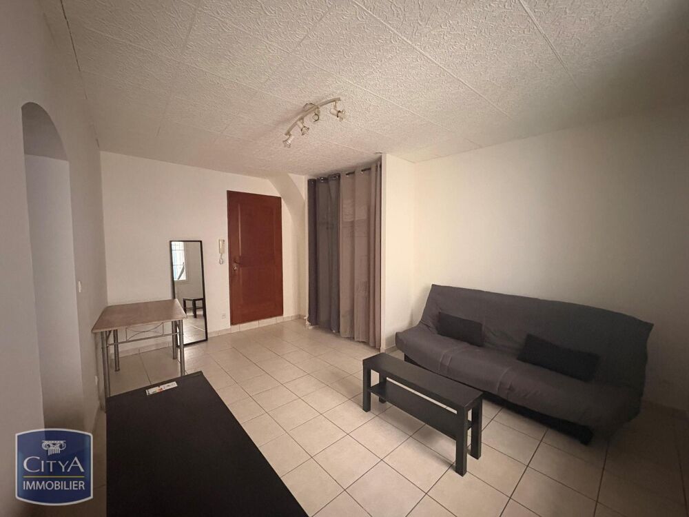 À LOUER : STUDIO MEUBLE -- 23M² -- VIEIL ISTRES -- IDEAL....