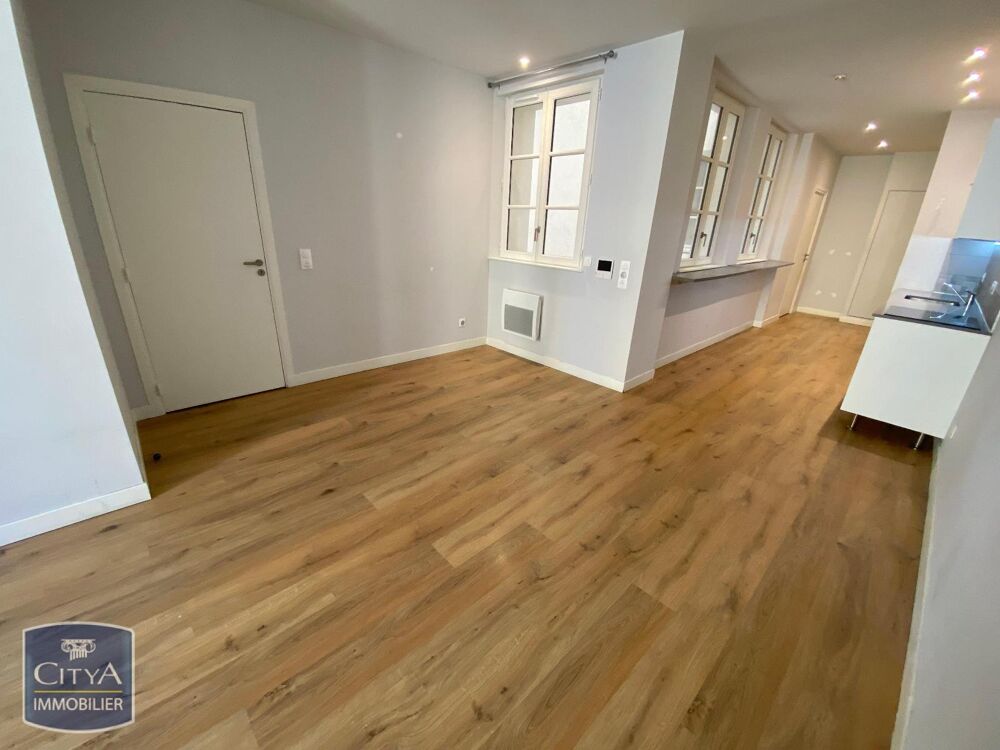 location Appartement - 3 pièce(s) - 69 m² Toulon (83000)