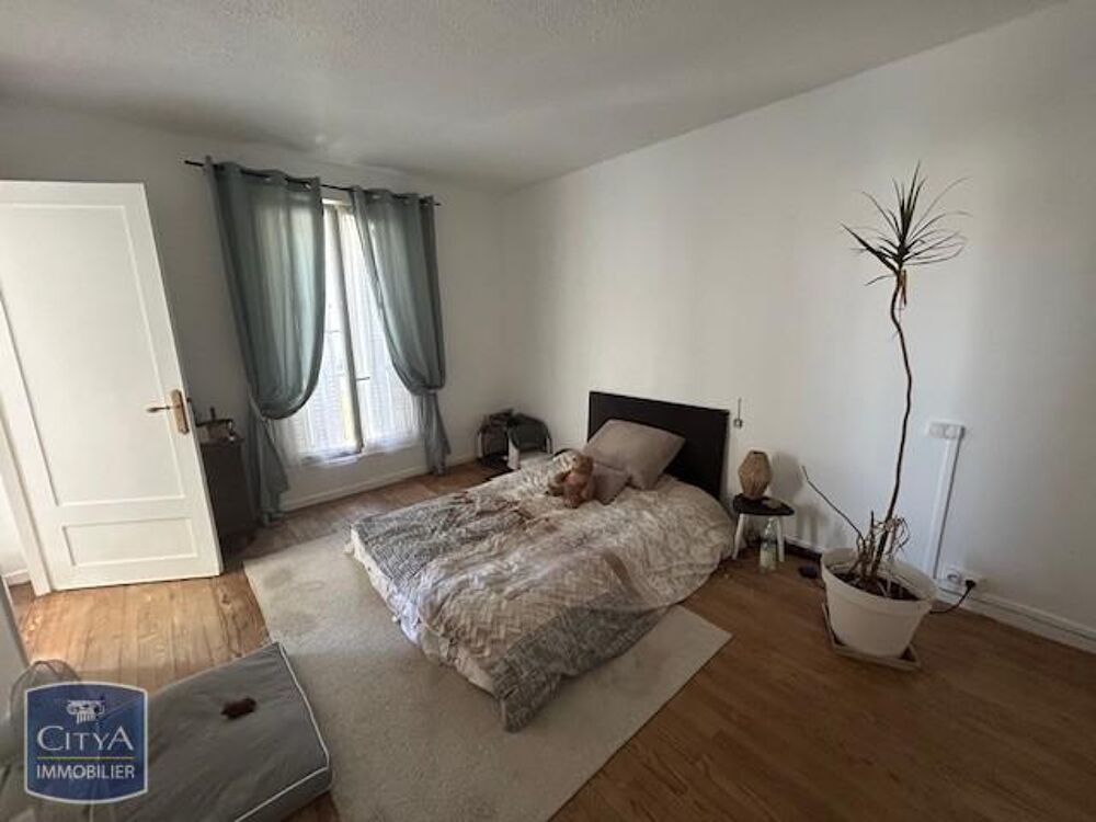 Centre Ville - LOCATION ANNUELLE T3 - CENTRE VILLE ROYAN....
