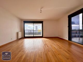  Appartement � louer 4 pi�ces 104 m�