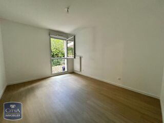  Appartement à louer 3 pièces 