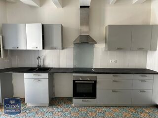  Appartement à louer 3 pièces 92 m²