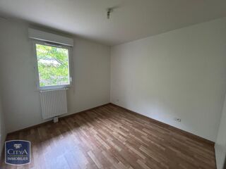  Appartement à louer 2 pièces 46 m²
