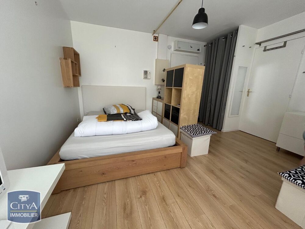 À LOUER : Appartement récent T1 situé au coeur de la vill....