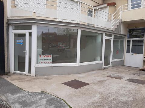LOCAL 64 M2 Centre. - 2 rue de la Farge.42170 St Just... 550 42170 St just st rambert