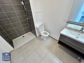  Appartement à louer 2 pièces 50 m²