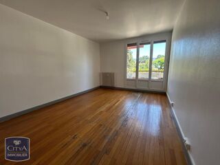  Appartement à louer 3 pièces 61 m²