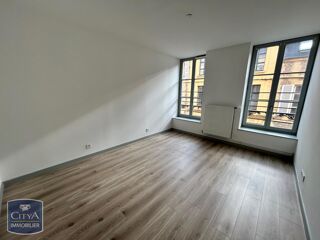  Appartement � louer 4 pi�ces 119 m�