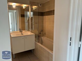  Appartement � louer 4 pi�ces 79 m�