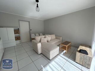  Appartement à louer 2 pièces 44 m²