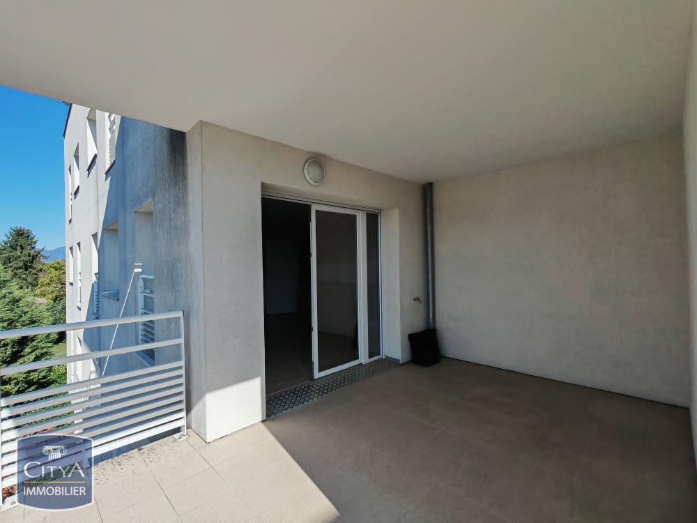 location Appartement - 2 pièce(s) - 45 m² Domène (38420)