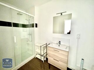  Appartement à louer 1 pièce 26 m²