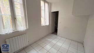  Appartement à louer 2 pièces 35 m²