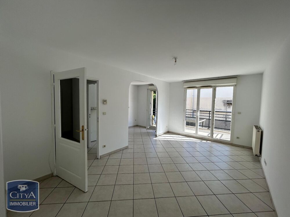 location Appartement - 2 pièce(s) - 44 m² Vénissieux (69200)