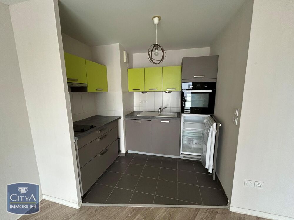 Saint-Claude - A louer : Appartement T2 avec balcon A pr....