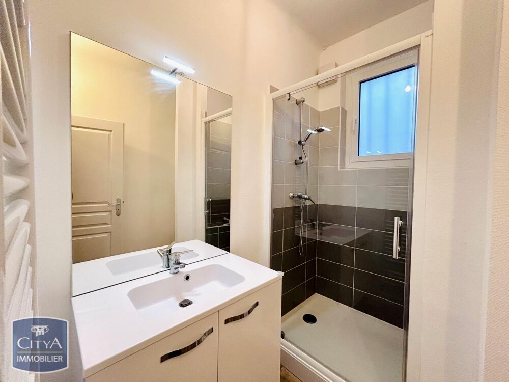 location Appartement - 2 pièce(s) - 39 m² Châlons-en-Champagne (51000)