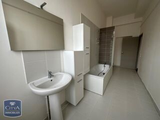  Appartement à louer 2 pièces 50 m²