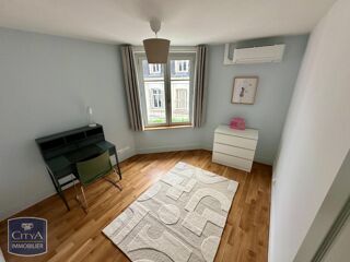  Appartement à louer 3 pièces 55 m²