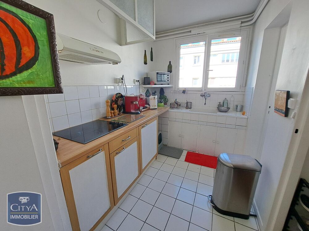 Centre Ville - LOCATION ANNUELLE T3 - CENTRE VILLE ROYAN....