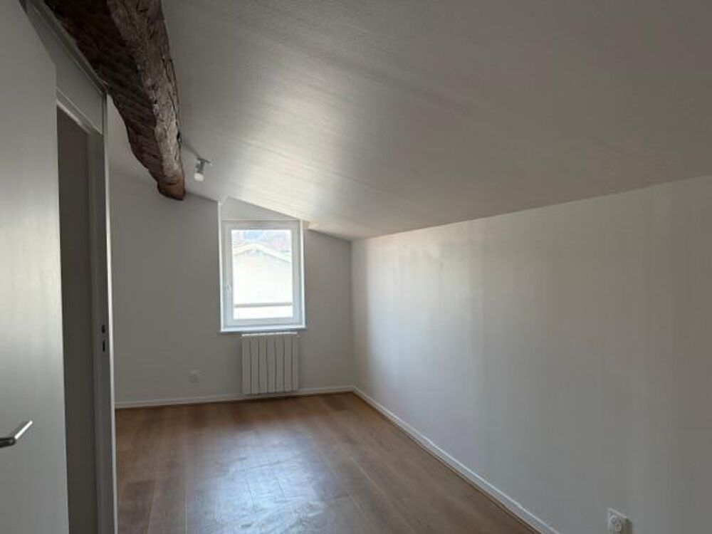 location Appartement - 3 pièce(s) - 58 m² La Chapelle-de-Guinchay (71570)