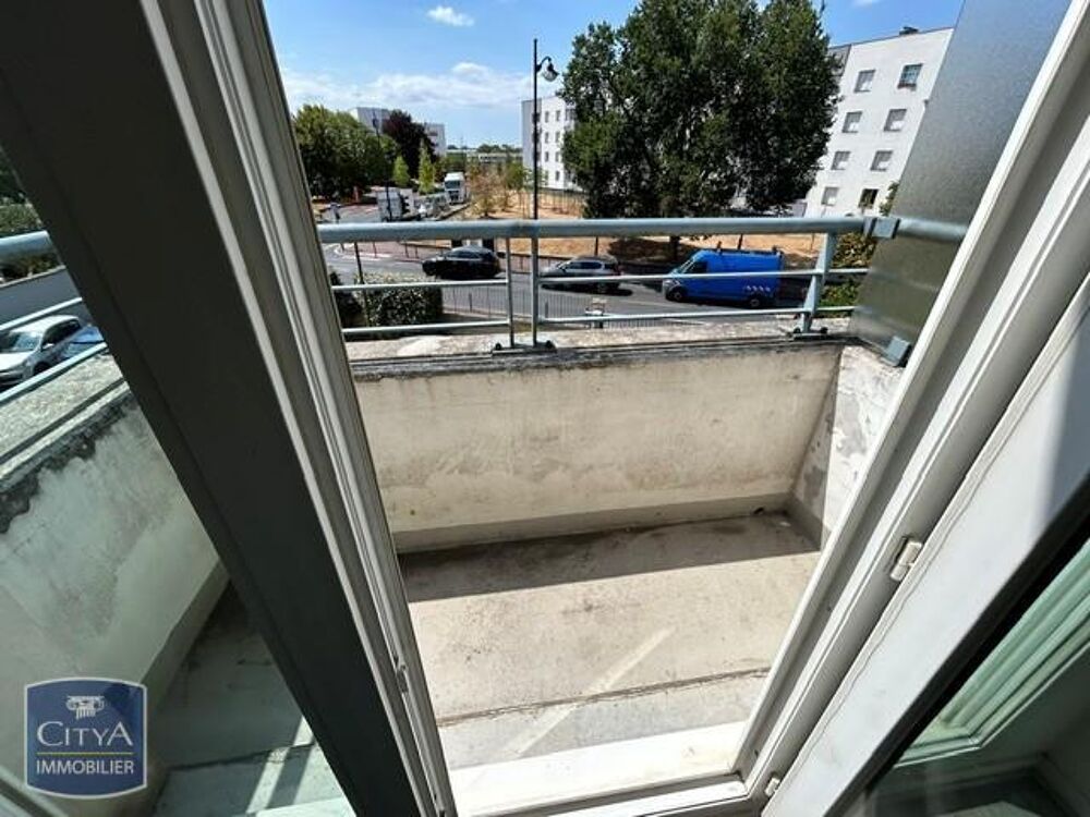 A LOUER Bel appartement de type T2 situé à CORBEIL ESSON....