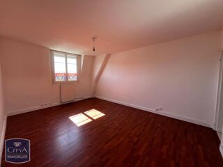  Appartement à louer 1 pièce 35 m²