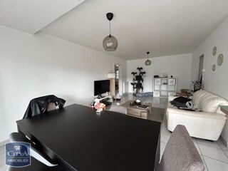  Appartement à louer 3 pièces 70 m²
