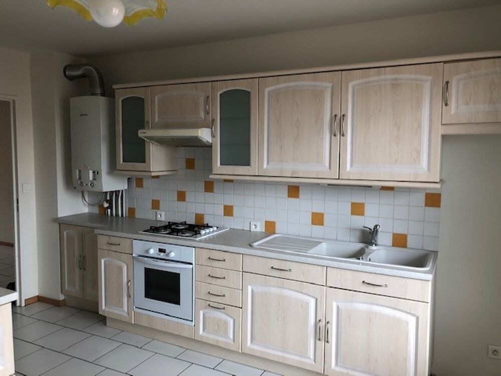 CENTRE - F5 Roche la MOLIERE centre- Rue Gambetta - copr....