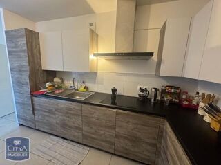  Appartement à louer 4 pièces 91 m²