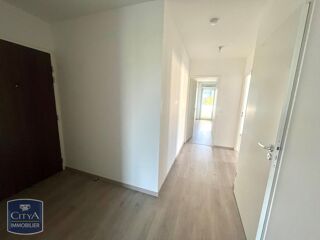location Appartement - 3 pièce(s) - 80 m² Bezannes (51430)