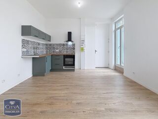  Appartement à louer 2 pièces 36 m²