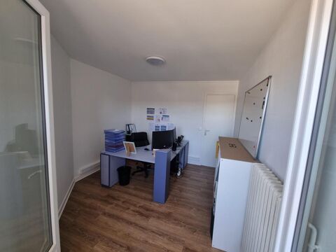 10 Bd du 8 mai 1945-ST ETIENNE-Au pied du Tram et des... 205 42000 Saint etienne