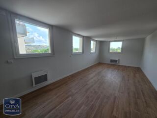  Appartement à louer 3 pièces 73 m²