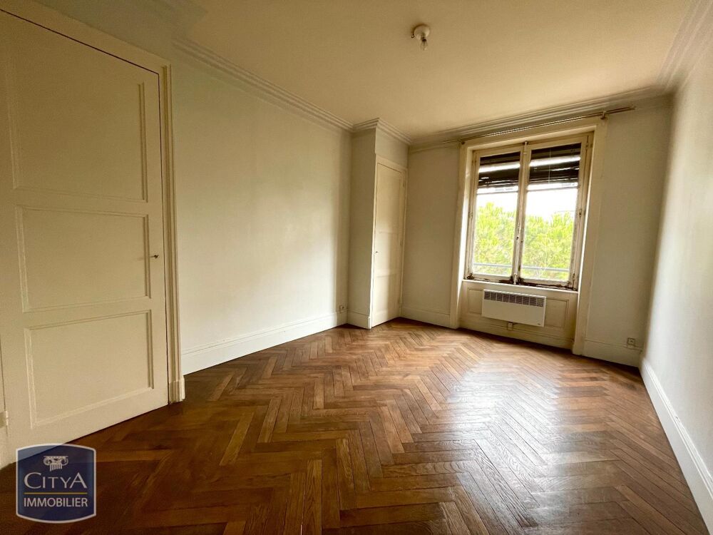 location Appartement - 2 pièce(s) - 54 m² Lyon 6