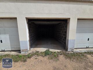  Parking / Garage � louer 