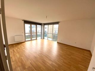  Appartement à louer 3 pièces 70 m²