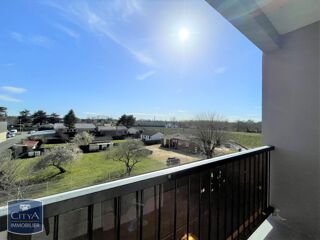  Appartement à louer 3 pièces 64 m²