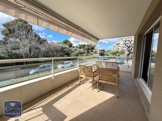  Appartement à louer 4 pièces 85 m²