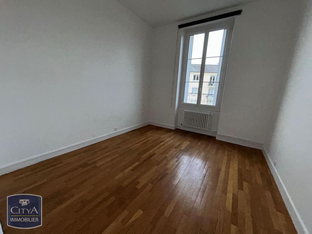 location Appartement - 4 pièce(s) - 102 m² Alençon (61000)