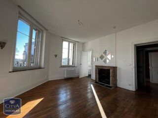  Appartement à louer 3 pièces 71 m²