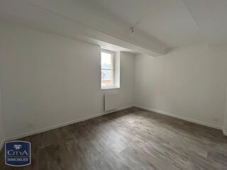 Appartement à louer 4 pièces 78 m²