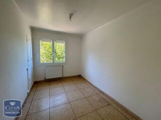  Maison à louer 4 pièces 84 m²