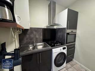  Appartement à louer 2 pièces 31 m²