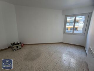  Appartement à louer 2 pièces 38 m²