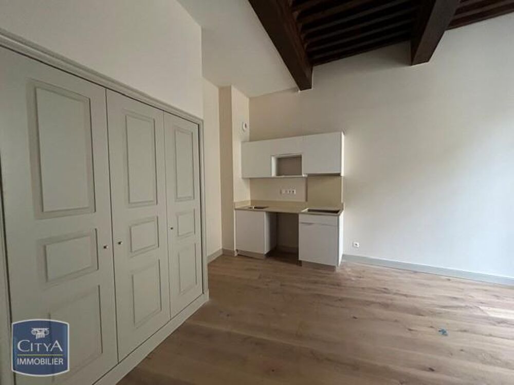 location Appartement - 2 pièce(s) - 41 m² Nîmes (30000)