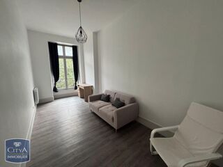  Appartement à louer 6 pièces 169 m²