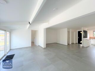  Maison à louer 4 pièces 114 m²