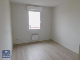  Appartement à louer 2 pièces 55 m²