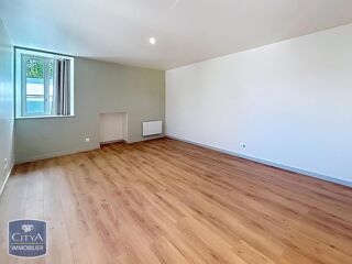  Appartement à louer 1 pièce 34 m²