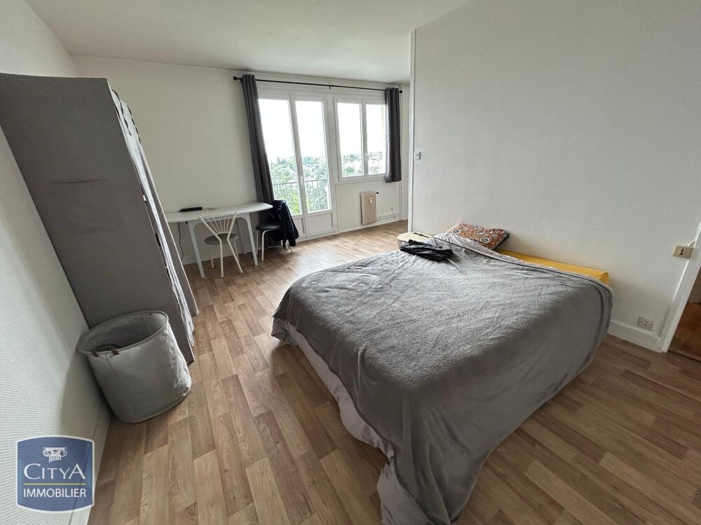 STUDIO AVEC BALCON ET PARKING - QUARTIER HILARD En locat....